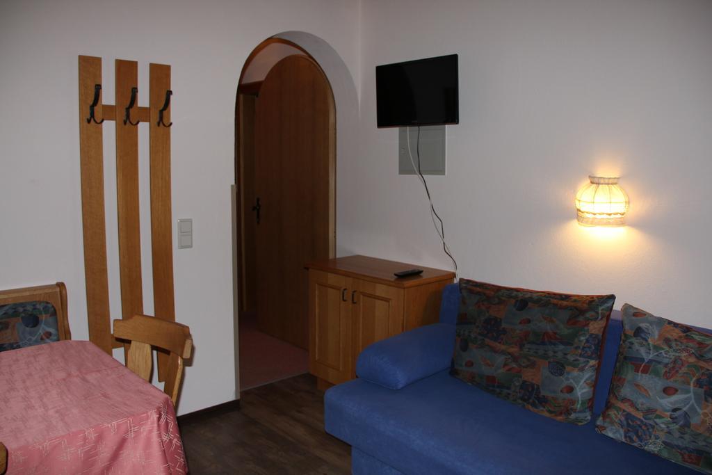 Haus Puit Mandarfen Pitztal Apartment Sankt Leonhard im Pitztal Phòng bức ảnh
