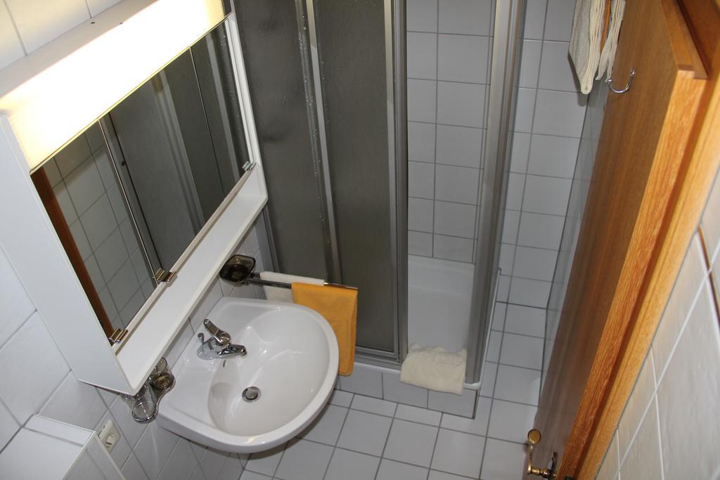 Haus Puit Mandarfen Pitztal Apartment Sankt Leonhard im Pitztal Phòng bức ảnh